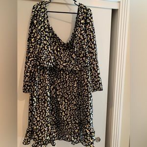 Boohoo Plus Metallic Ruffle Hem Skater Dress Black and Gold US size 24